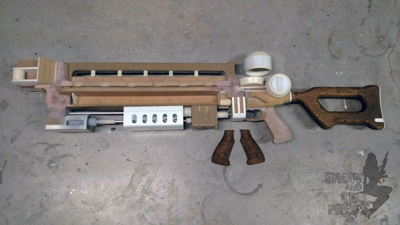 Illustration for article titled Fallout 4's Head-Exploding Rifle As A Rusty Replica